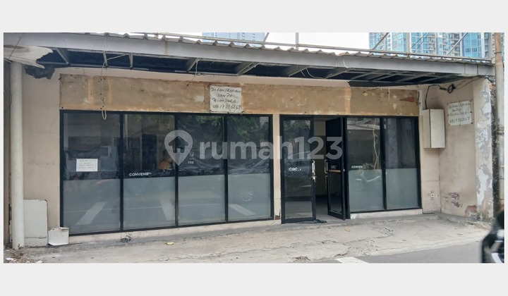For Rent: Strategic Location Shop House in Setibudi Area, South Jakarta For Rent: Strategic Location Shop House in Setibudi Area, South Jakarta