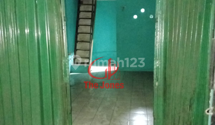 Flood-Free, Shophouse, 1 Floor, AJB Ready to Occupy Flood-Free, Shophouse, 1 Floor, AJB Ready to Occupy