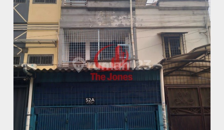 Disewakan Ruko 3,5 Lantai Siap Huni Strategis Dgg01-0306Jb Disewakan Ruko 3,5 Lantai Siap Huni Strategis Dgg01-0306Jb