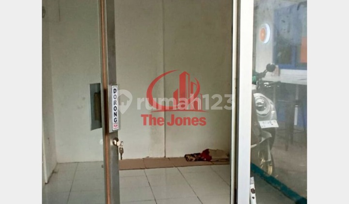 Disewakan Ruang-Usaha, Siap Huni Kawasan Kemanggisan Dgg01-0310Jb Disewakan Ruang-Usaha, Siap Huni Kawasan Kemanggisan Dgg01-0310Jb