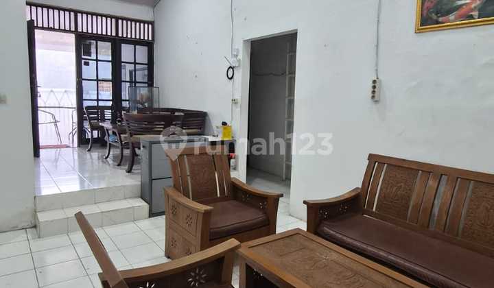 Cheapest BCS Rent in Kelapa Gading Not Flooded 2 ½ Floors 1 Carport