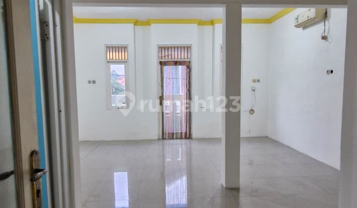 Cheap for Rent Kelapa Gading House Bcs 3 Bedrooms 2 Floors