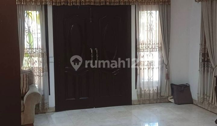 Disewakan Rumah 2 Lantai Furnished Rawamangun Kamar 5+1 Luas 2
