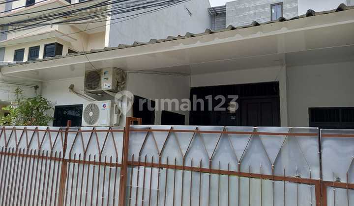 Termurah Sewa Bcs Kelapa Gading Tidak Banjir 2 ½ Lantai 1 Carport