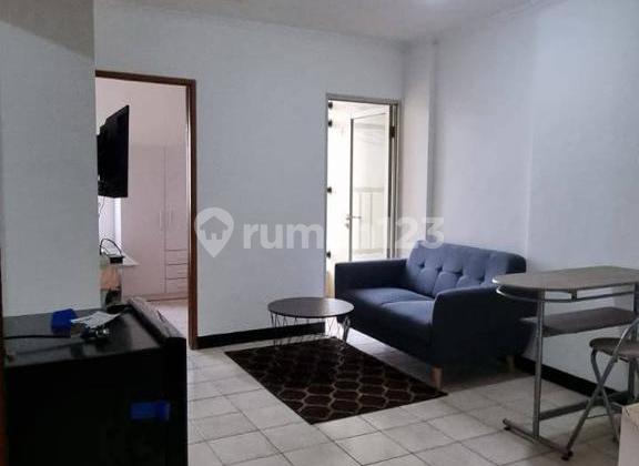 Cheap Rent Fully Furnished 2 Bedroom Apartment Kemayoran 2