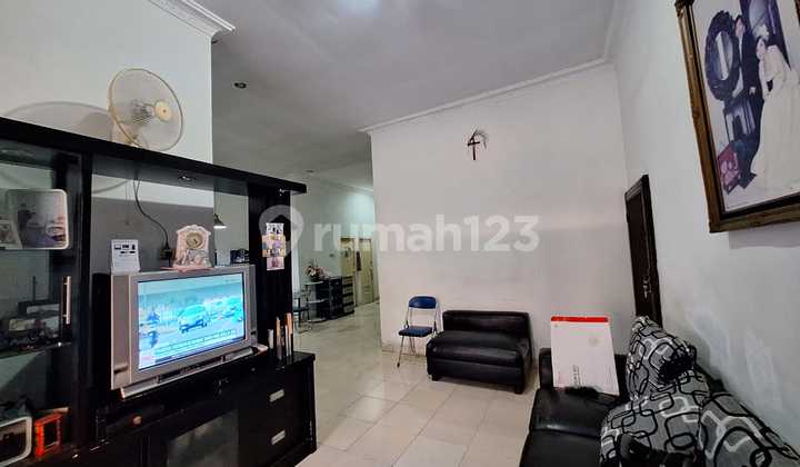 Disewakan Rumah Jalan Piol Kelapa Gading Pegangsaan Bebas Banjir 1