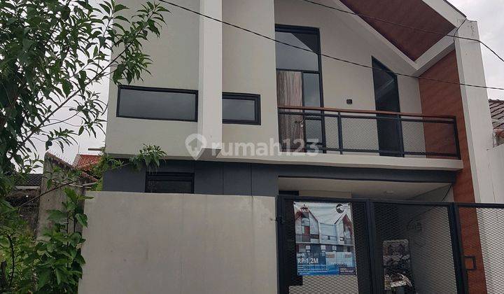 Rumah Bagus Scandinavian Cibaduyut Bandung 2