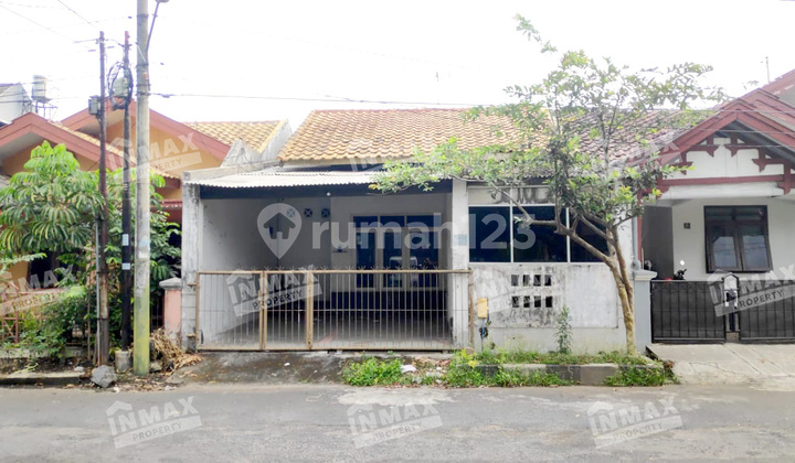 Rumah Daerah Sulfat, Ada Halaman Belakang, Row Jalan Lebar, Hunian Nyaman 1