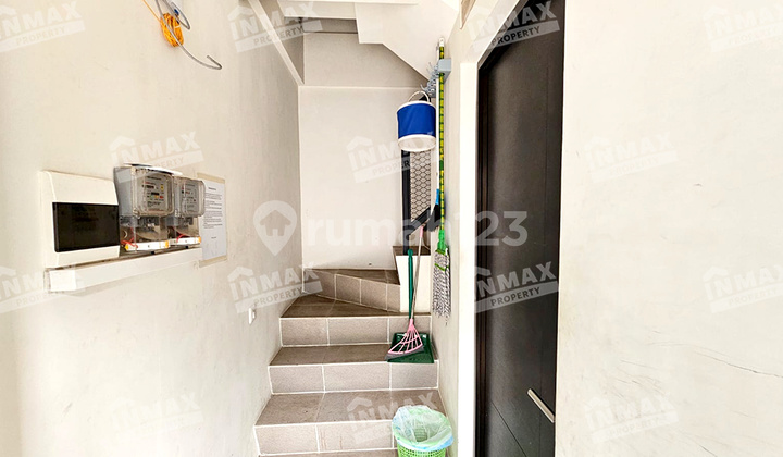 2-Story House for Sale, Minimalist, Near Binus Campus, Safe and Comfortable Environment, Semi-Furnished 2