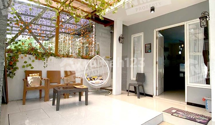 Well-Maintained House in Batu, Fully Furnished, Close to Batu Grand Market, Jatim Park 1/2/3, Bns, Angkot Museum, Culinary Center and Mall 2