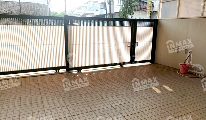 Comfortable House, Many Rooms, Flower Street Area, Well-Maintained Spacious Building 2