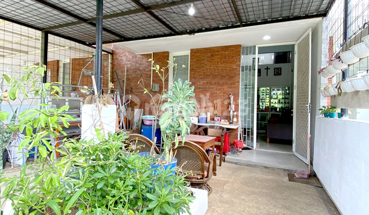 Minimalist House, Tidar Area, Semi-Furnished, Minimal Renovation, Flood-Free Area, 10-15 Minutes to Unibraw. 2