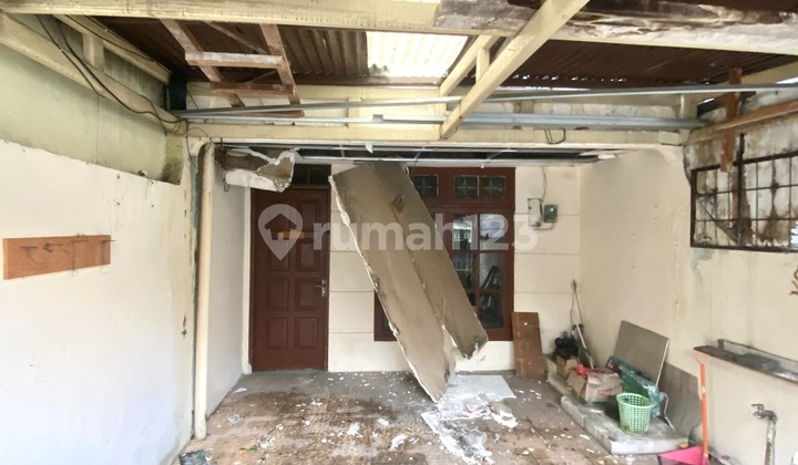 DEAL UNTIL IT'S DONE! 108m2 Freehold Land - Perfect for boarding house DEAL UNTIL IT'S DONE! 108m2 Freehold Land - Perfect for boarding house