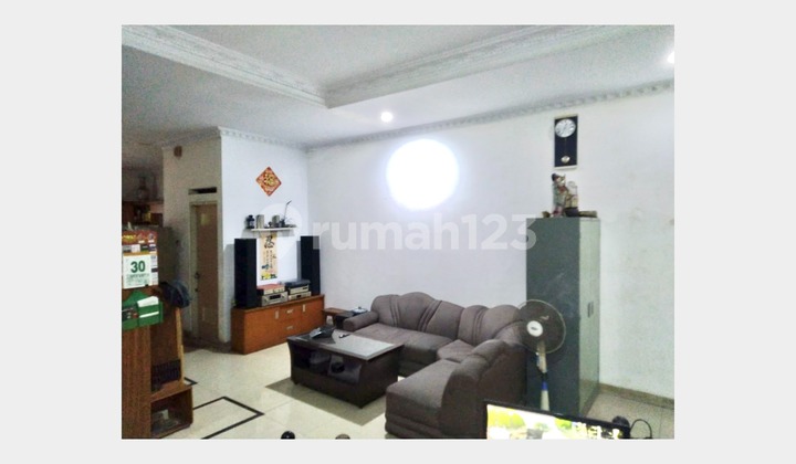 JUAL CEPAT! Rumah 3 Lantai SHM Pademangan, Jakarta Utara JUAL CEPAT! Rumah 3 Lantai SHM Pademangan, Jakarta Utara