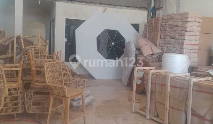 Surely Dealdi Selling Shop House Location Muding Kerobokan North Kuta Badung 2