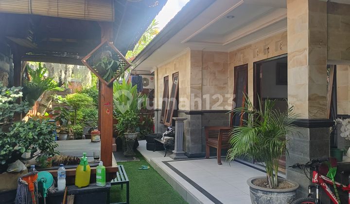 Deal on Sale House Located on Salya Street, North Denpasar, Bali Deal on Sale House Located on Salya Street, North Denpasar, Bali