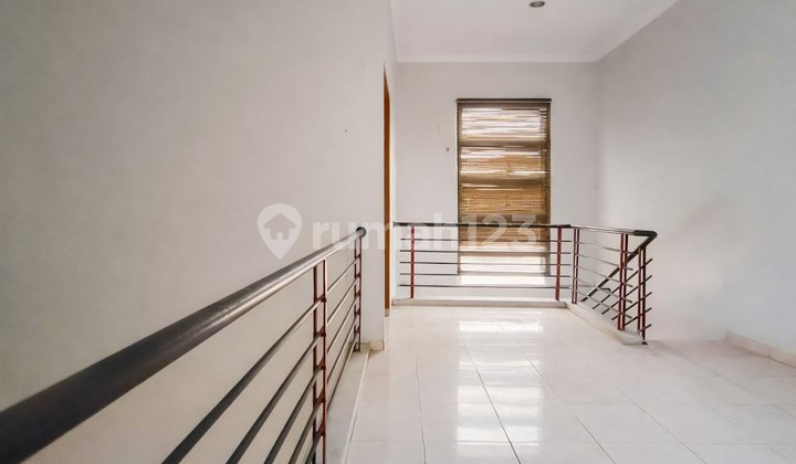 House for Sale. Mangkubumrn Solo area. Strategic City. 2