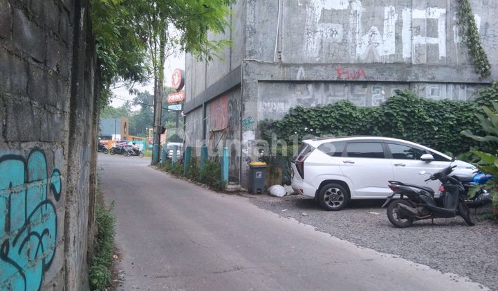 Quick Sale Shop House in Sawangan Baru Ciputat, Suitable for Any Business, Also Ideal for Offices Due to Its Less Crowded Location Quick Sale Shop House in Sawangan Baru Ciputat, Suitable for Any Business, Also Ideal for Offices Due to Its Less Crowded Location