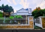 Dijual Rumah Dengan Lingkungan Yang Sangat Nyaman Di Pejaten Timur