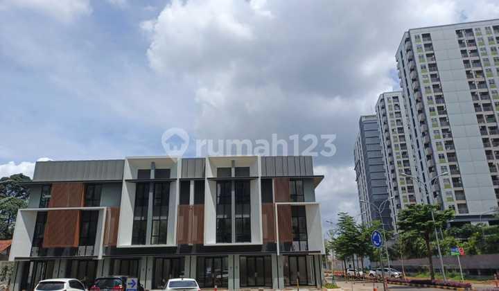 Ruko Baru Serah Terima di Dekat Apartemen Akasa Ruko Baru Serah Terima di Dekat Apartemen Akasa
