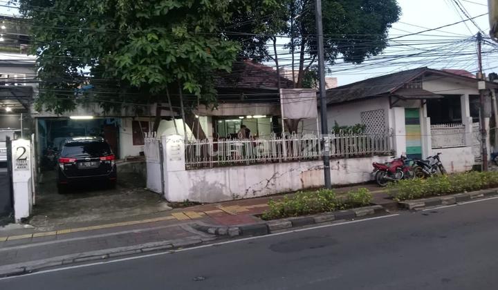 Rumah Tua Di Tebet Timur Jakarta Selatan