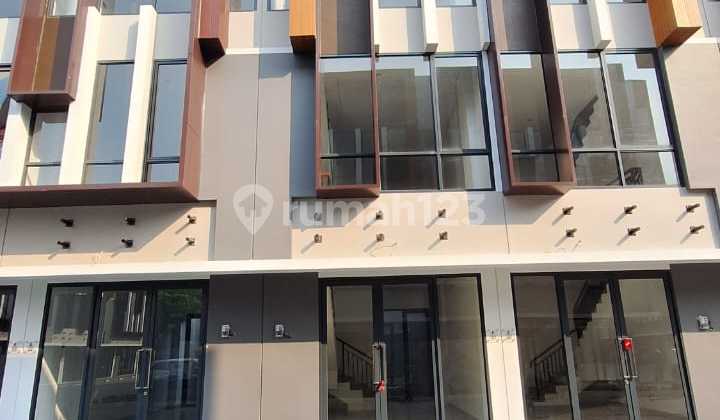 Camton Shop House Next to Atmajaya University BSD