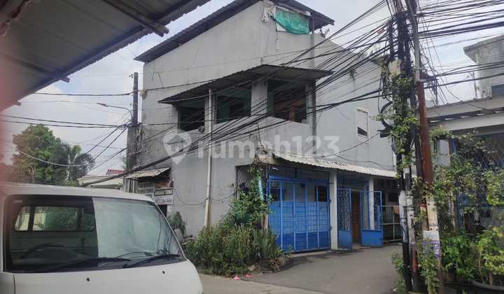 Rumah.3lantai Strategis Bisa Untuk Usahaa D Bintara 
