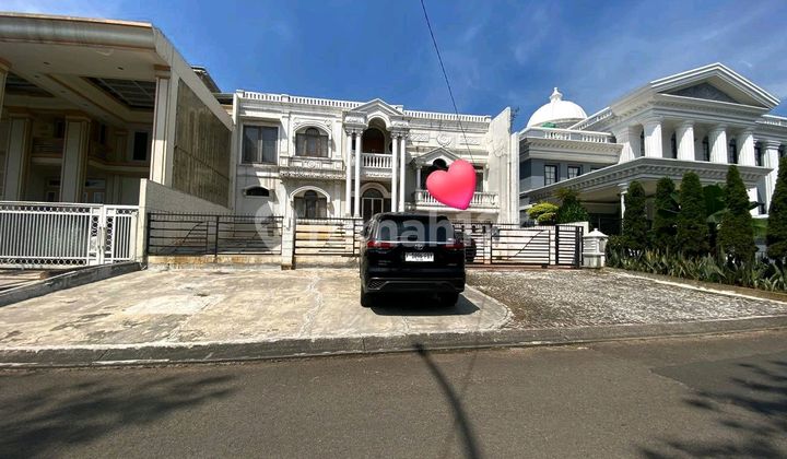 For Sale: Magnificent Beverly Hills House in Kota Wisata.