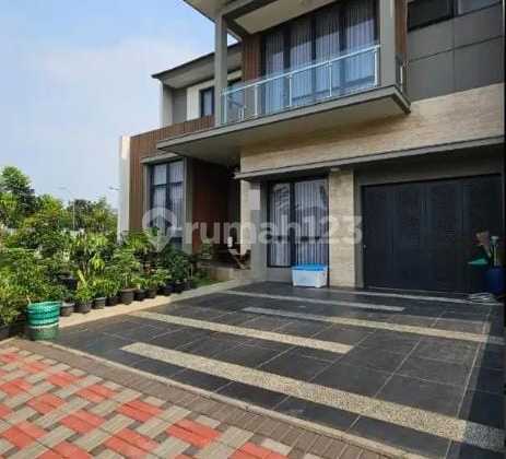 Rumah 2lt. Luas Dan Asri Dilingkungan Yang Tenang Dijual Cepat. 2