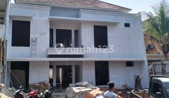 For Sale 2-Story House in Denhaag Cluster, Kota Wisata Cibubur
