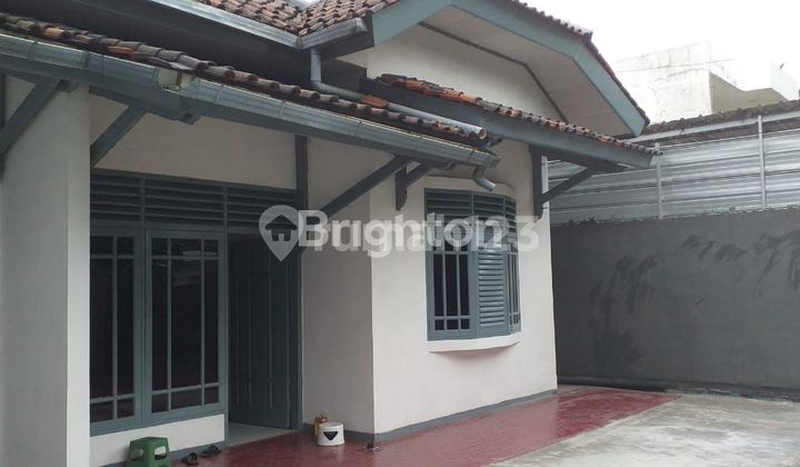 Rumah di daerah Joglo, Jakarta Barat 2