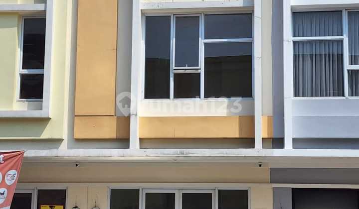 Disewakan Ruko Pisa Grande 2 Lantai di Gading Serpong Disewakan Ruko Pisa Grande 2 Lantai di Gading Serpong