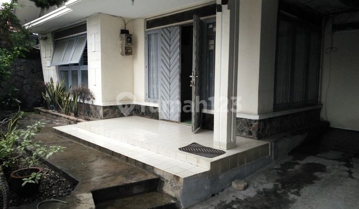 Termurah!! Rumah Hitung Tanah Dekat Stasiun Tebet Jakarta Selatan Termurah!! Rumah Hitung Tanah Dekat Stasiun Tebet Jakarta Selatan