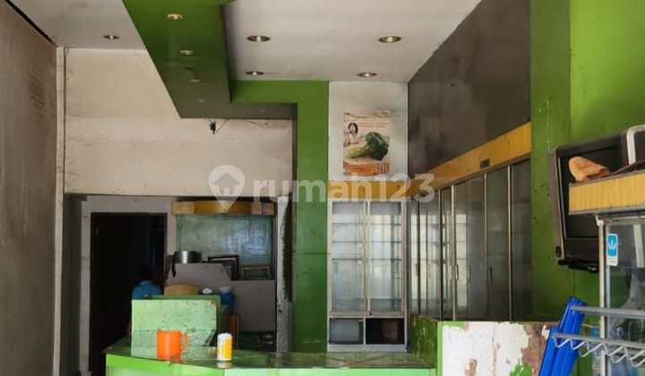 3-Story Shop House on a Busy Street in Setiabudi - Medan Sunggal