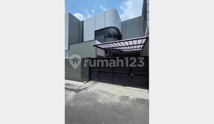 KOST EXCLUSIVE BARU FURNISHED CONDONGCATUR DEKAT RUMAH SAKIT JIH