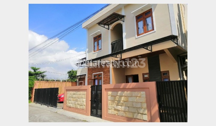 Rumah Kost Homestay 2 Lantai Dekat Ugm Jalan Monjali Mlati Sleman