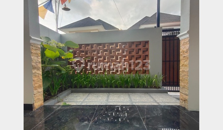 Beautiful House Ready to Occupy in a Housing Estate in North Jogjabay Sleman 2
