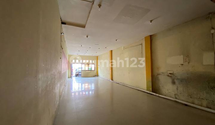 Shop for Rent 2 Floors in Tamansiswa, Mergangsan, Yogyakarta 2