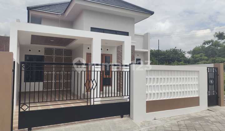 Rumah Cantik Minimali di Sempu Maguwoharjo Sleman Dekat Jogja Bay 2