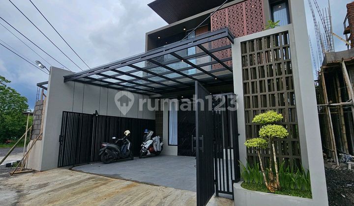 Luxury Furnished House Near Campus & North Mall Minomartani Luxury Furnished House Near Campus & North Mall Minomartani