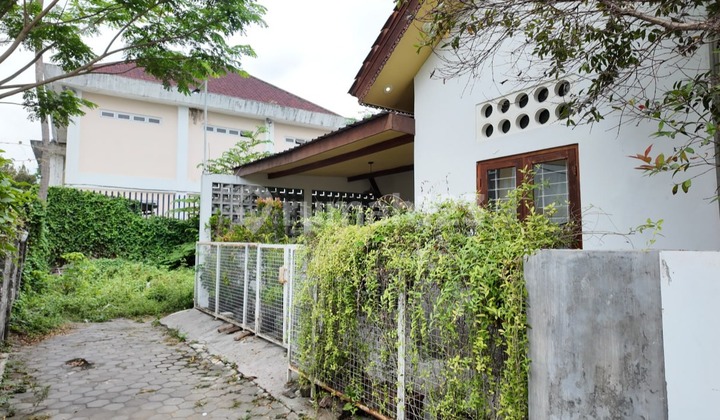 Rumah Cantik Aestetik Furnished Panggungharjo Dalam Ringroad Jogj 1