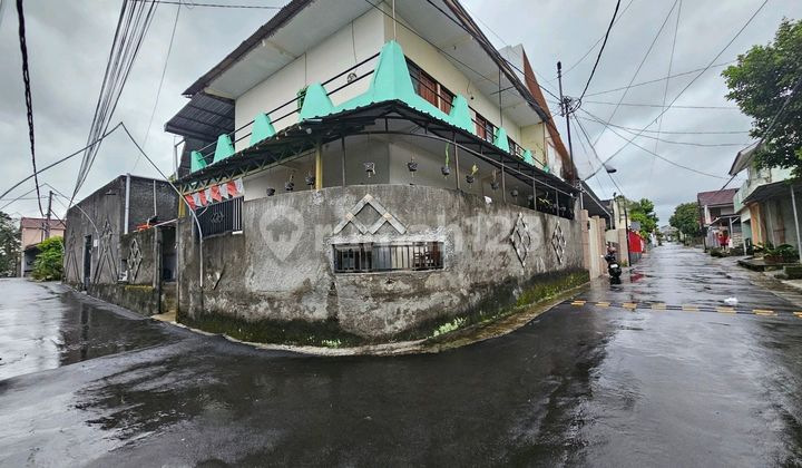 Kost Murah 25 Kamar , Kamar Mandi Dalam Uii Jl Kaliurang Sleman