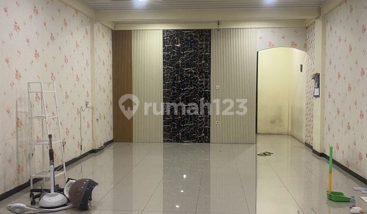 Ruko 2.5 Lantai Siap Pakai Di Kemang Pratama Bekasi