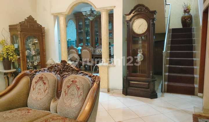 Rumah Mewah 2.5 Lantai Di Kemang Pratama Bekasi 2