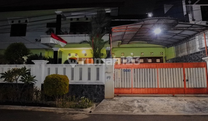 Rumah 2 Lantai Nyaman Dan Strategis Di Pondok Kelapa Jakarta Timur Rumah 1