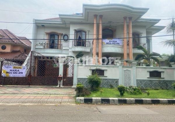 Rumah Mewah Klasik Modern Di Cendana Raya Jakasampuna Bekasi Rumah