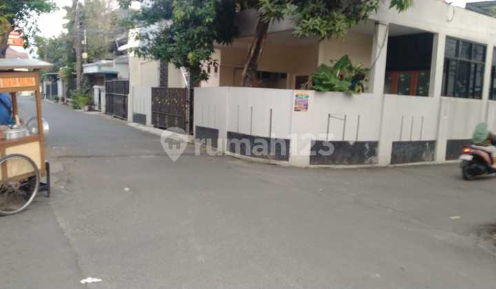 2-Story Hook House in Tanjung Barat, Jagakarsa - South Jakarta 2