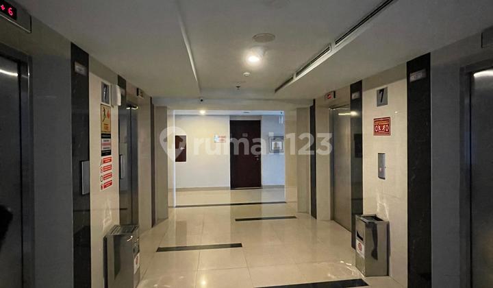 Strategic Apartment One Step to Bekasi East Toll Road