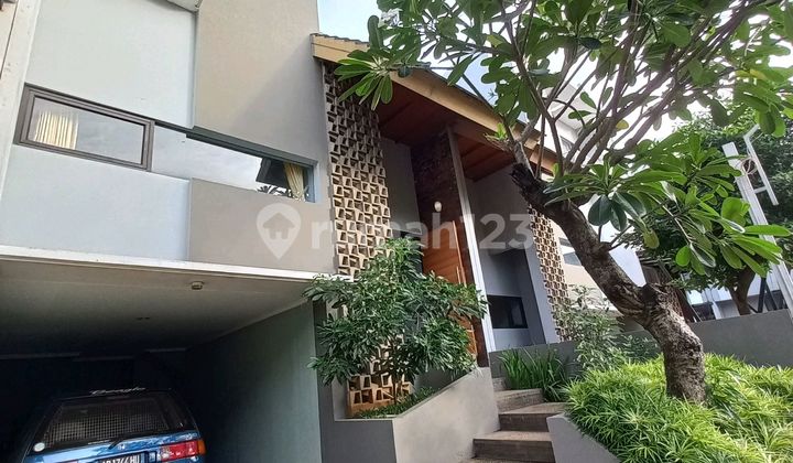 Beautiful House Near Jatiwarna Toll Flood-Free 2