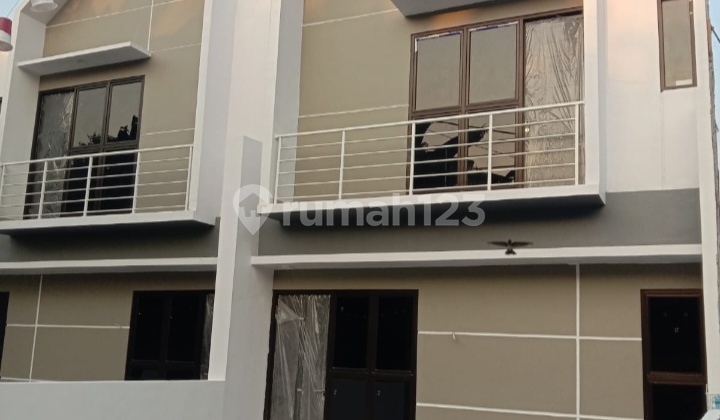 Rumah Nyaman Asri Bebas Banjir Akses 3tol Rumah Nyaman Asri Bebas Banjir Akses 3tol